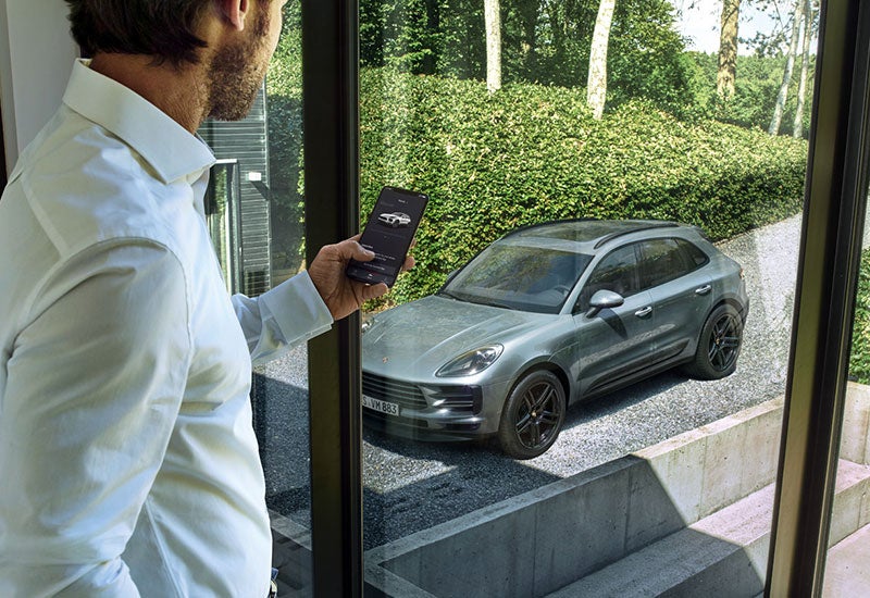 Porsche Clearwater in Clearwater FL