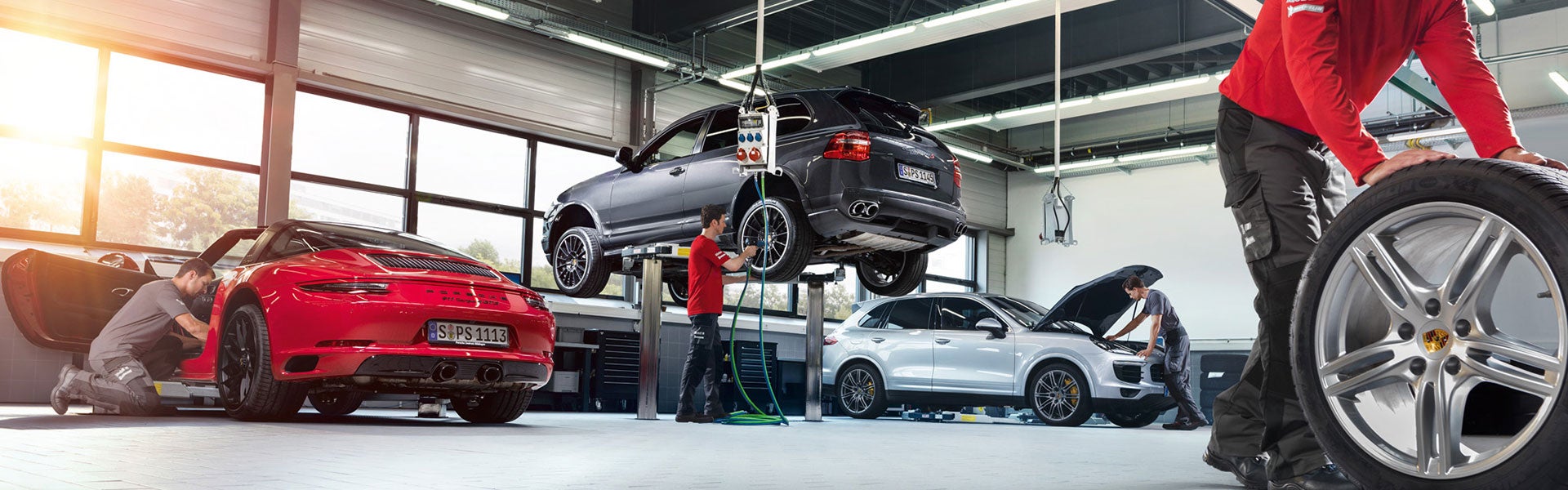 Porsche Clearwater in Clearwater FL