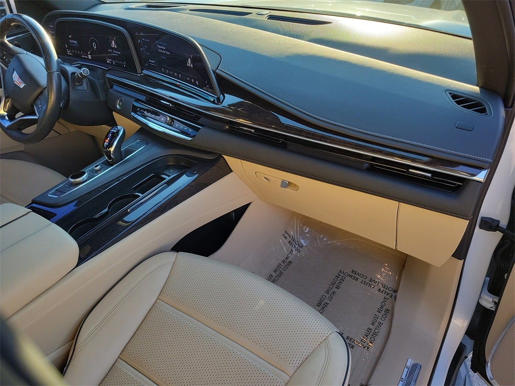 2023 Cadillac Escalade ESV Premium