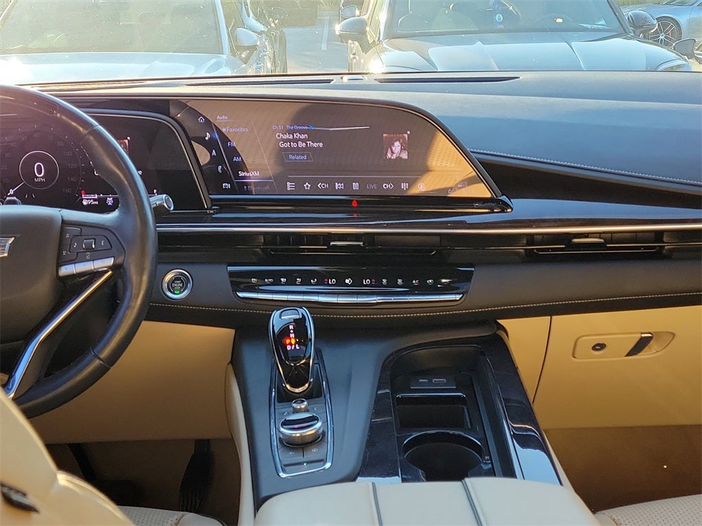 2023 Cadillac Escalade ESV Premium