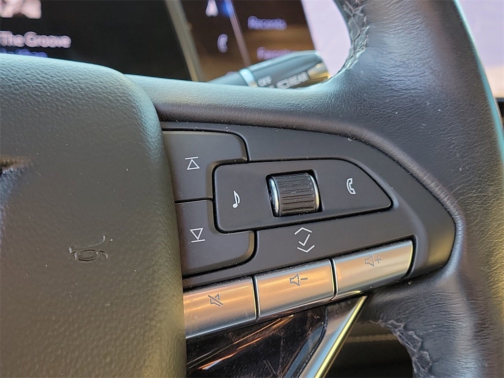 2023 Cadillac Escalade ESV Premium