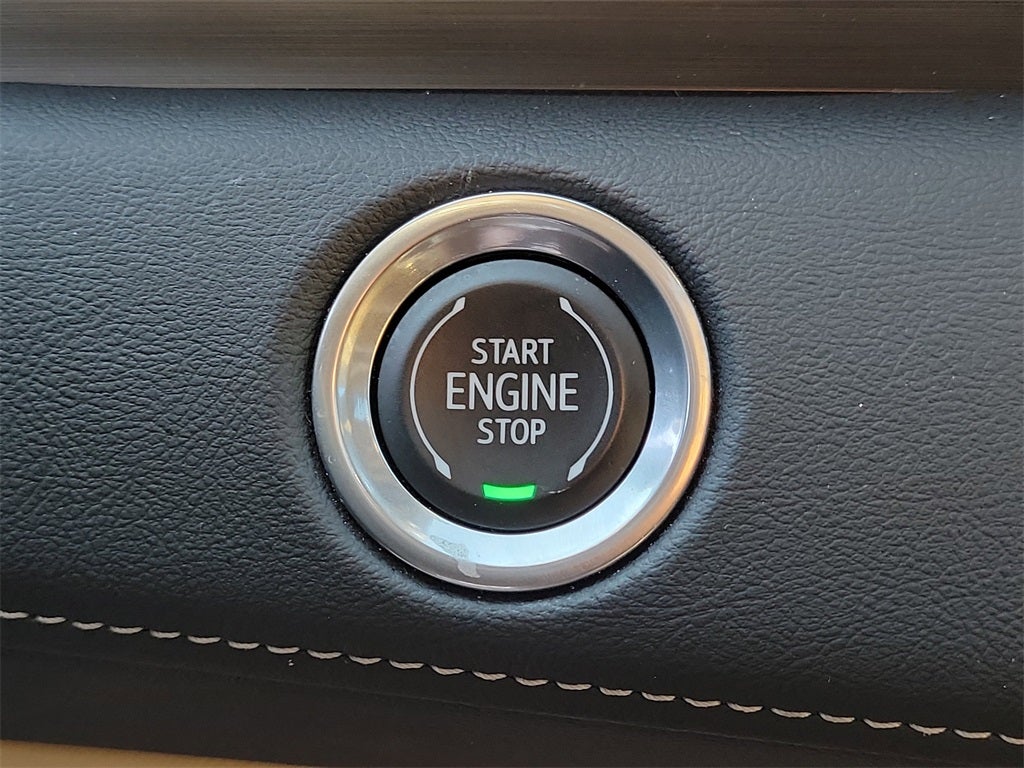 2023 Cadillac Escalade ESV Premium