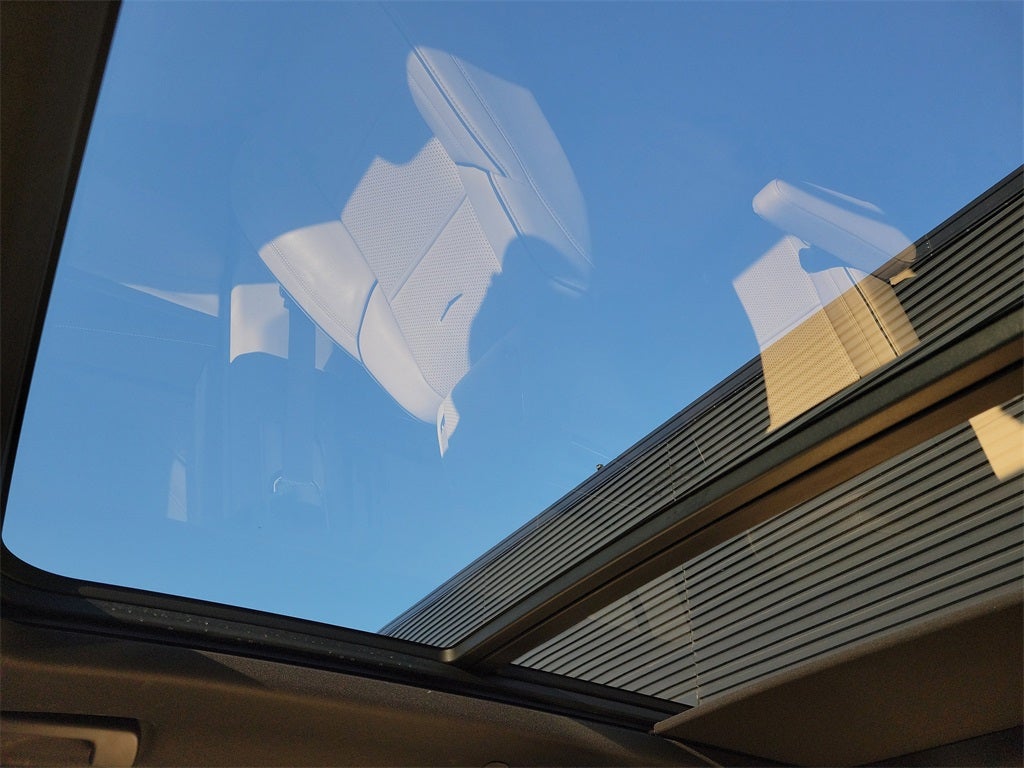 2023 Cadillac Escalade ESV Premium