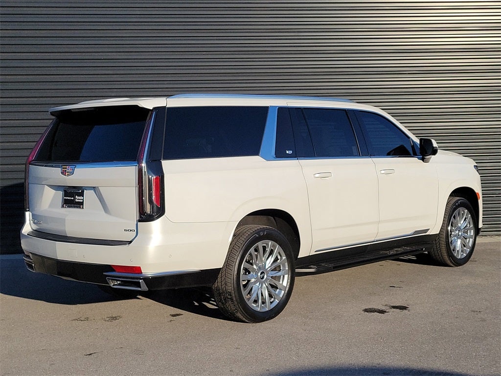 2023 Cadillac Escalade ESV Premium