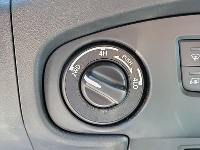 2022 Nissan Frontier SV