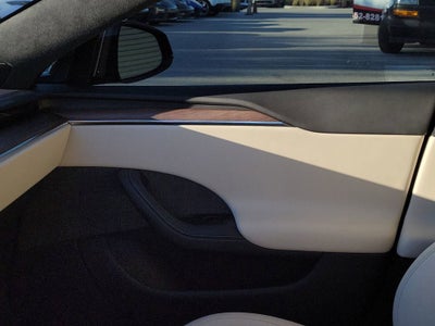 2021 Tesla Model S Long Range