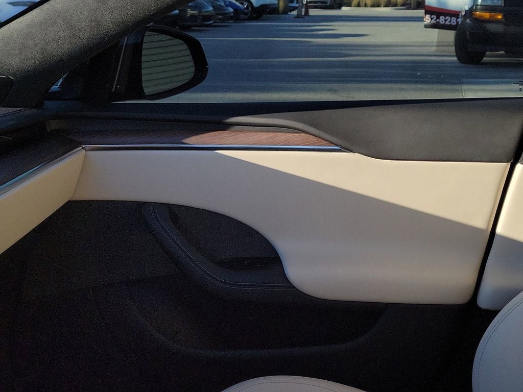 2021 Tesla Model S Long Range