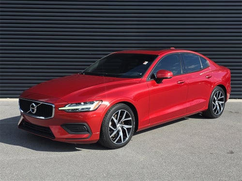 2020 Volvo S60 T5 Momentum