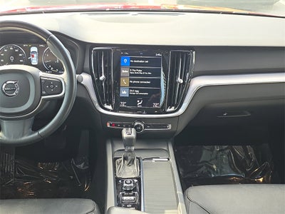 2020 Volvo S60 T5 Momentum