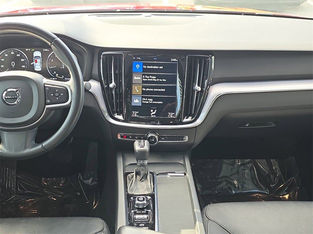 2020 Volvo S60 T5 Momentum