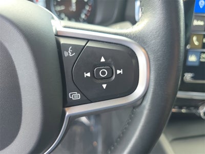 2020 Volvo S60 T5 Momentum