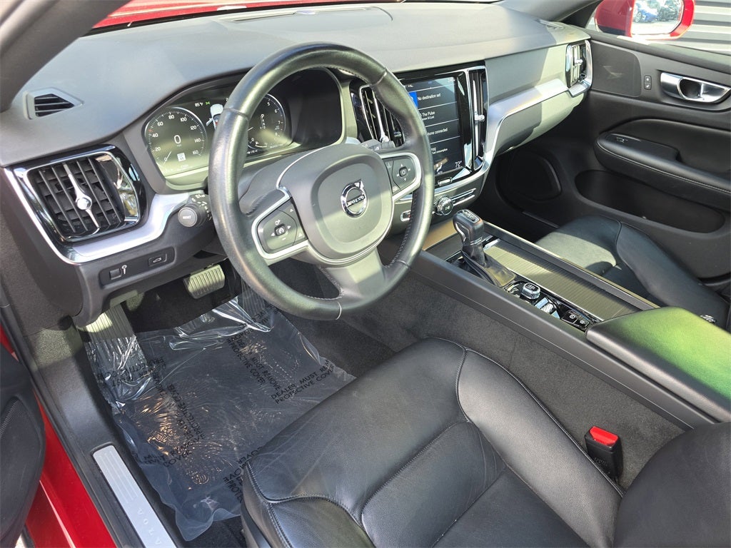 2020 Volvo S60 T5 Momentum