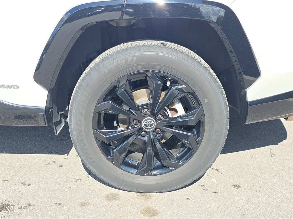 2023 Toyota RAV4 Hybrid SE