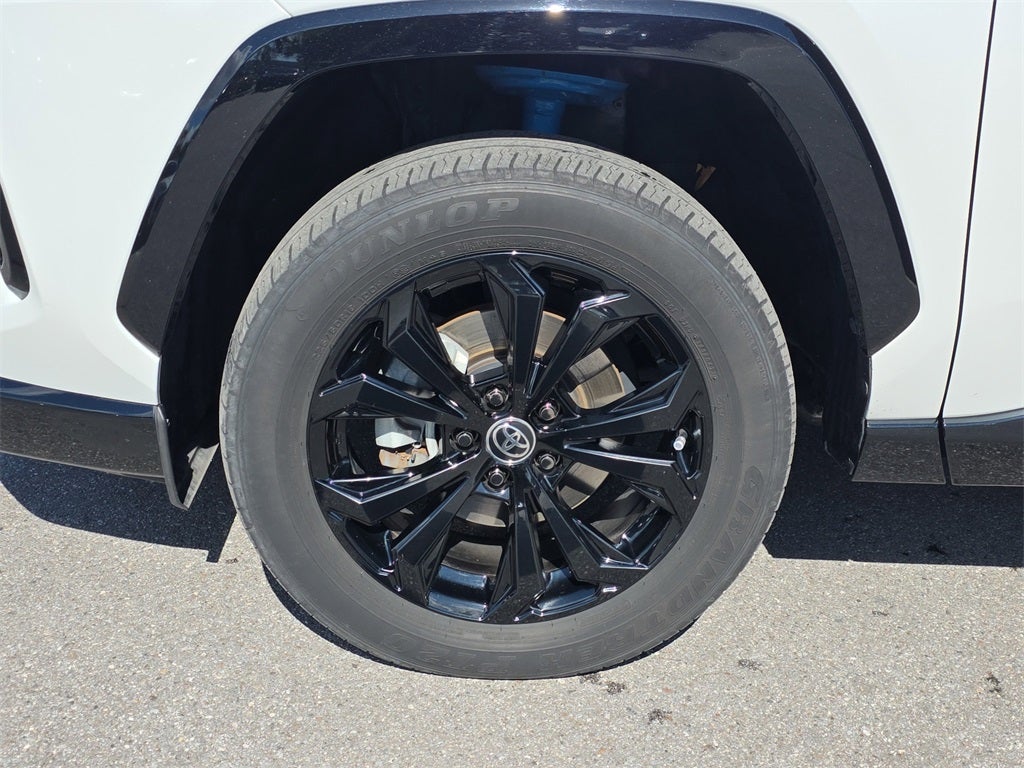 2023 Toyota RAV4 Hybrid SE