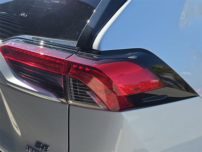 2023 Toyota RAV4 Hybrid SE