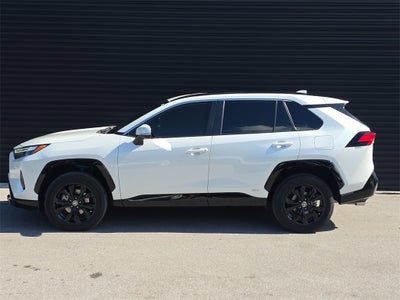 2023 Toyota RAV4 Hybrid SE