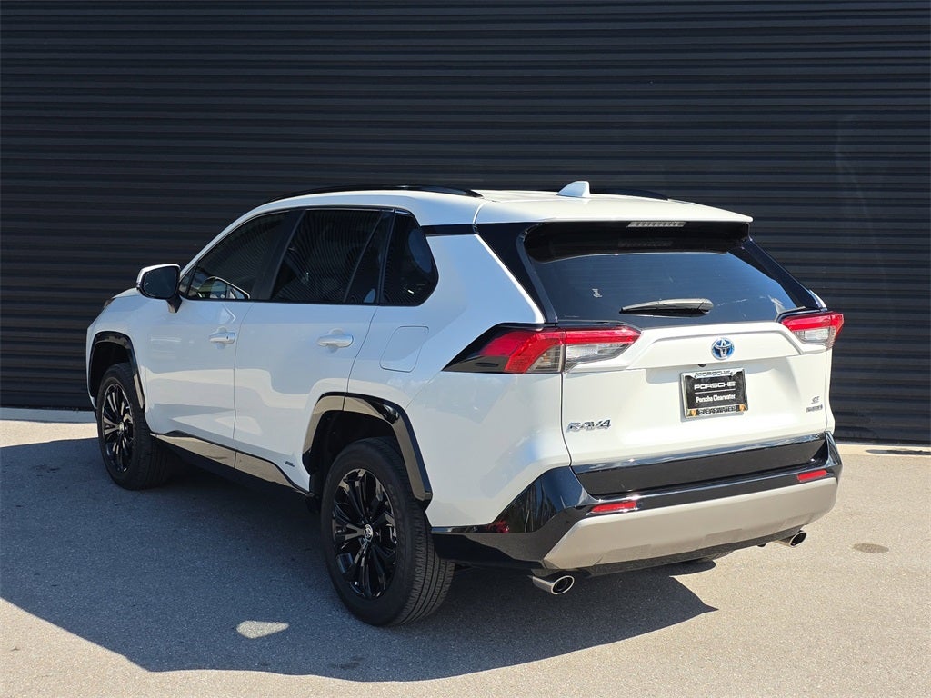 2023 Toyota RAV4 Hybrid SE