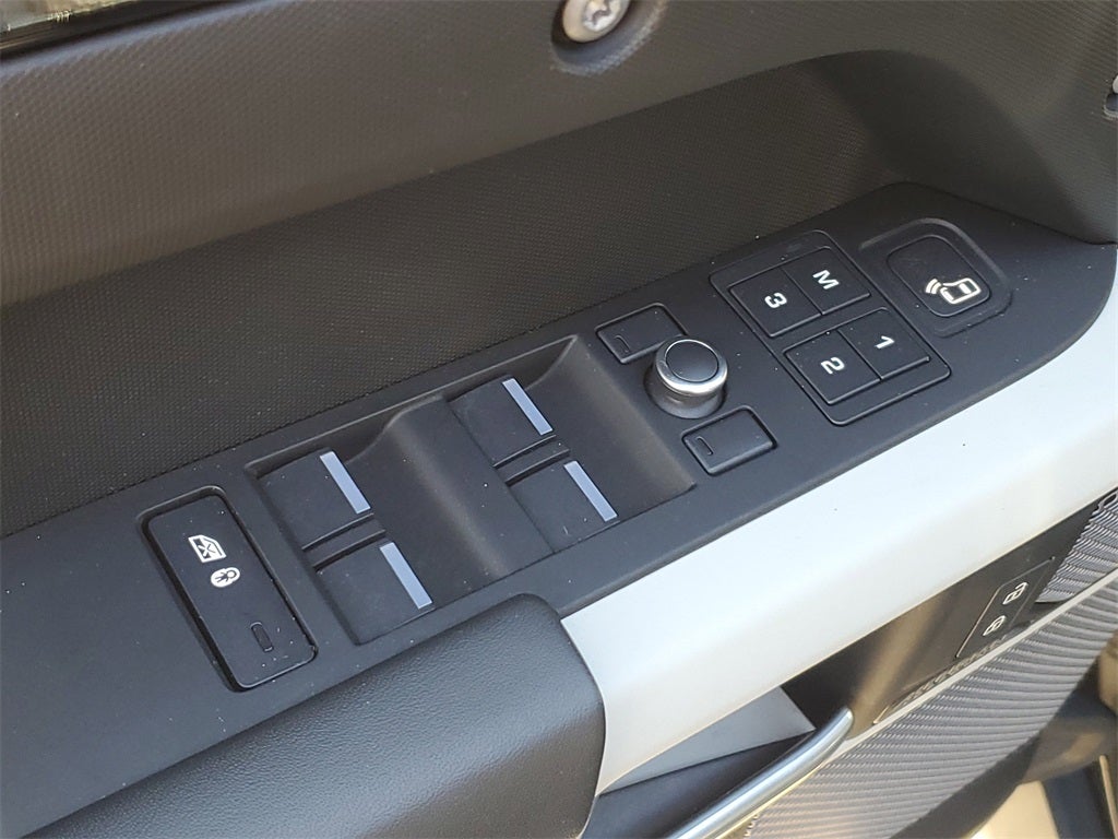 2021 Land Rover Defender 110 X-Dynamic HSE