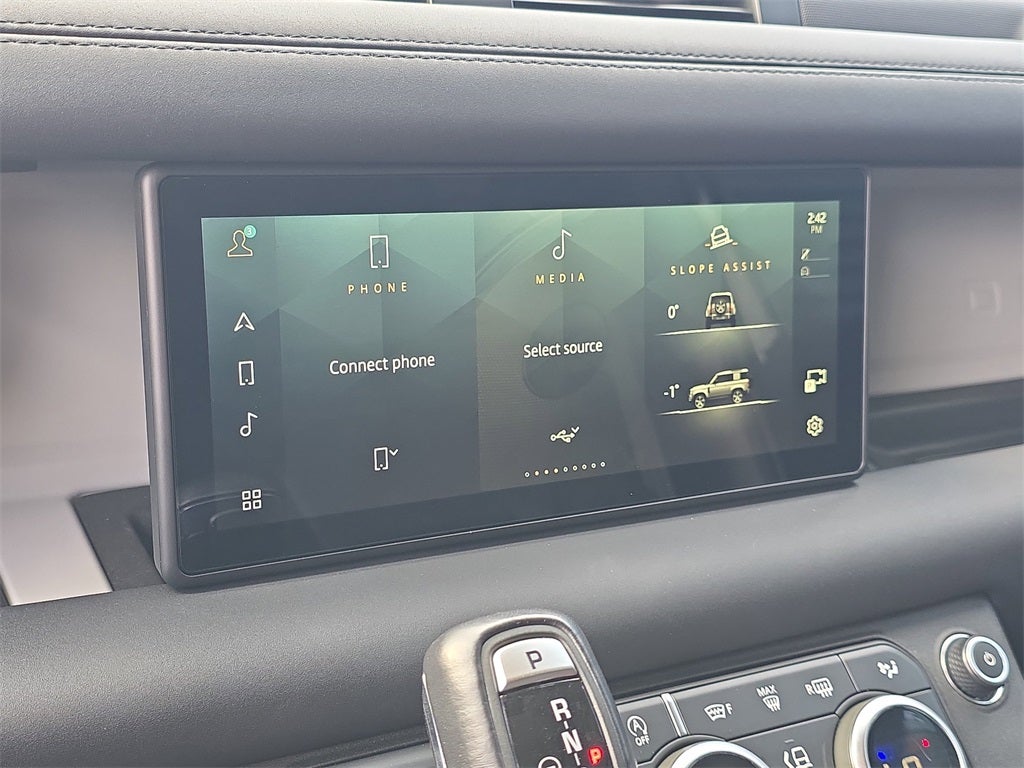 2024 Land Rover Defender 90 S