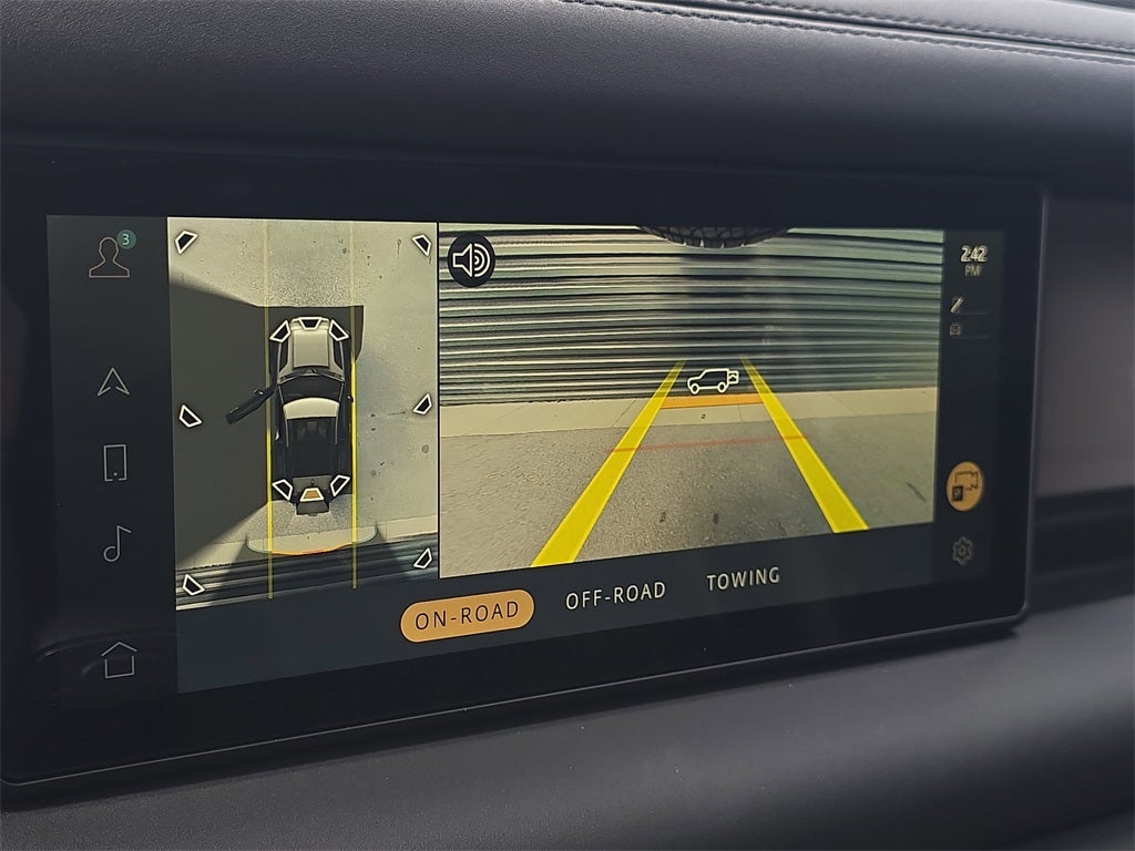 2024 Land Rover Defender 90 S