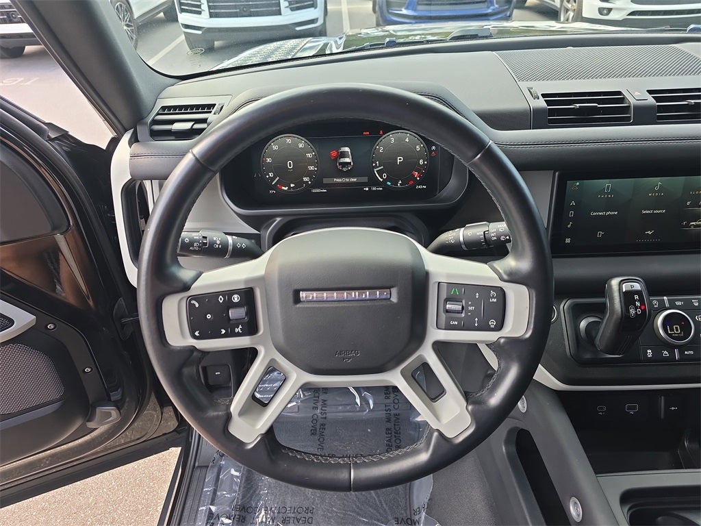 2024 Land Rover Defender 90 S