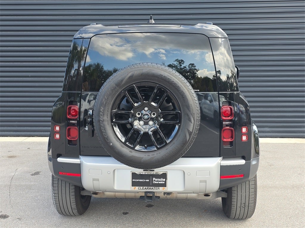 2024 Land Rover Defender 90 S