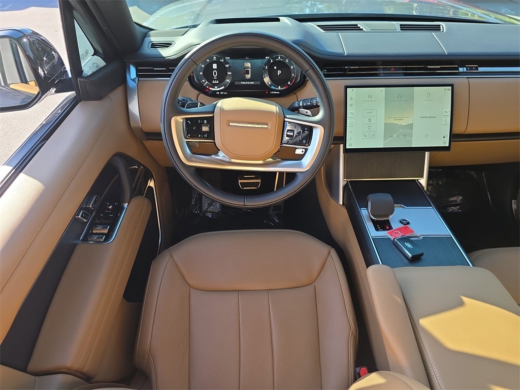 2025 Land Rover Range Rover SE