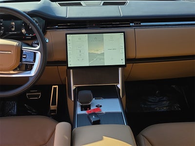 2025 Land Rover Range Rover SE