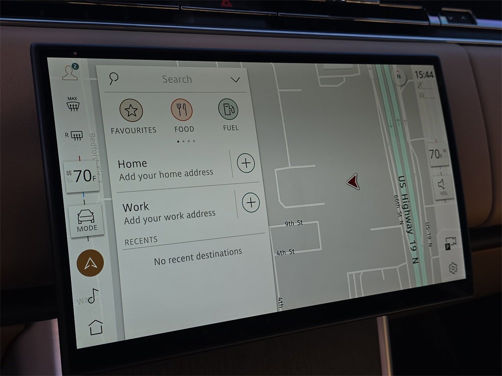 2025 Land Rover Range Rover SE