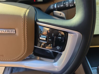 2025 Land Rover Range Rover SE