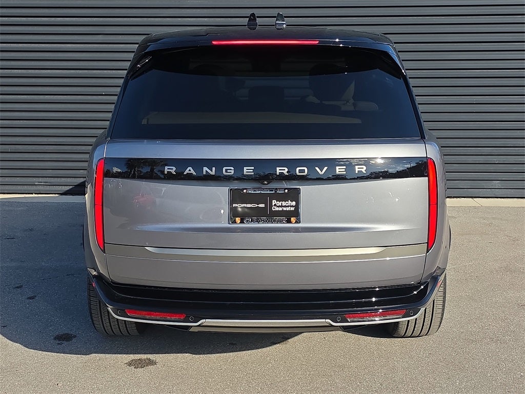 2025 Land Rover Range Rover SE