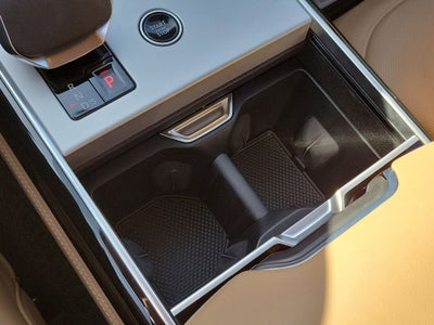 2025 Land Rover Range Rover SE LWB