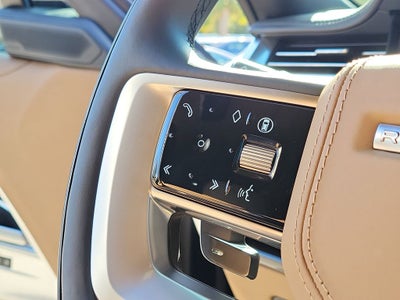 2025 Land Rover Range Rover SE LWB