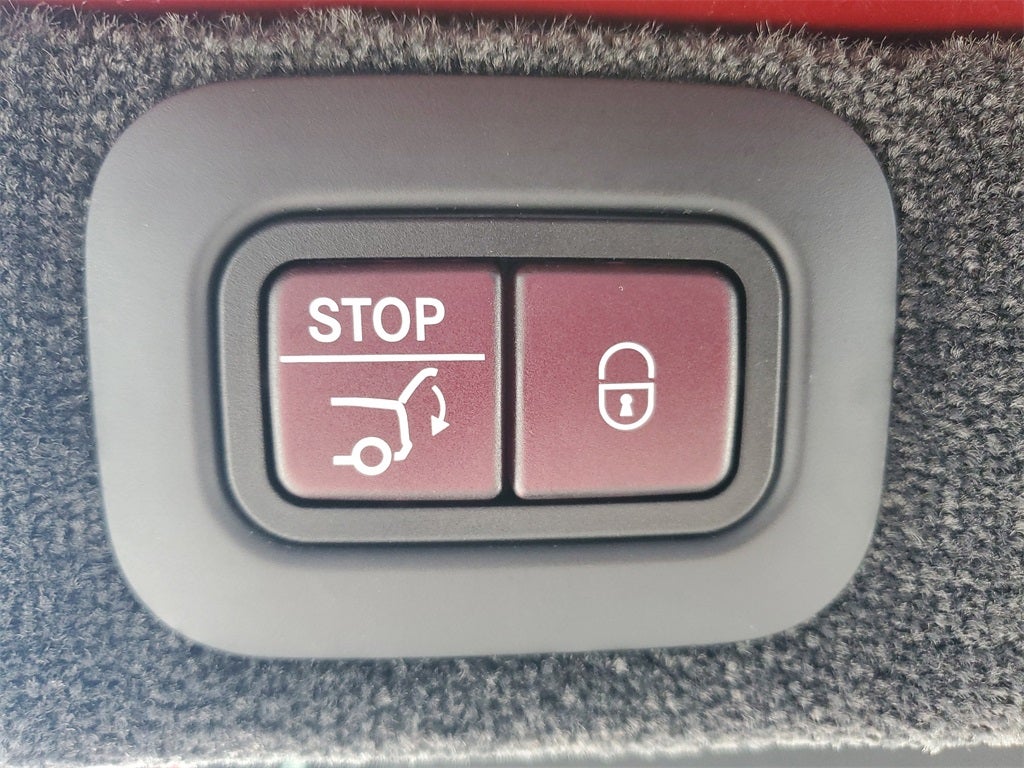 2024 Aston Martin DBX 707