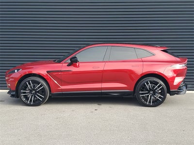 2024 Aston Martin DBX 707