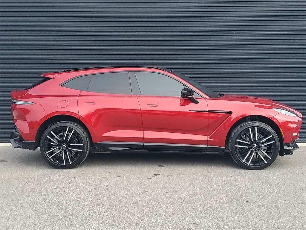 2024 Aston Martin DBX 707