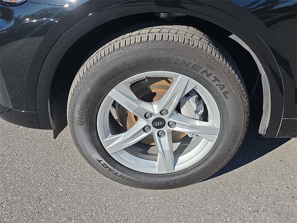 2022 Audi Q5 40 Premium quattro