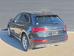 2022 Audi Q5 40 Premium quattro