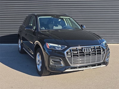 2022 Audi Q5 40 Premium quattro