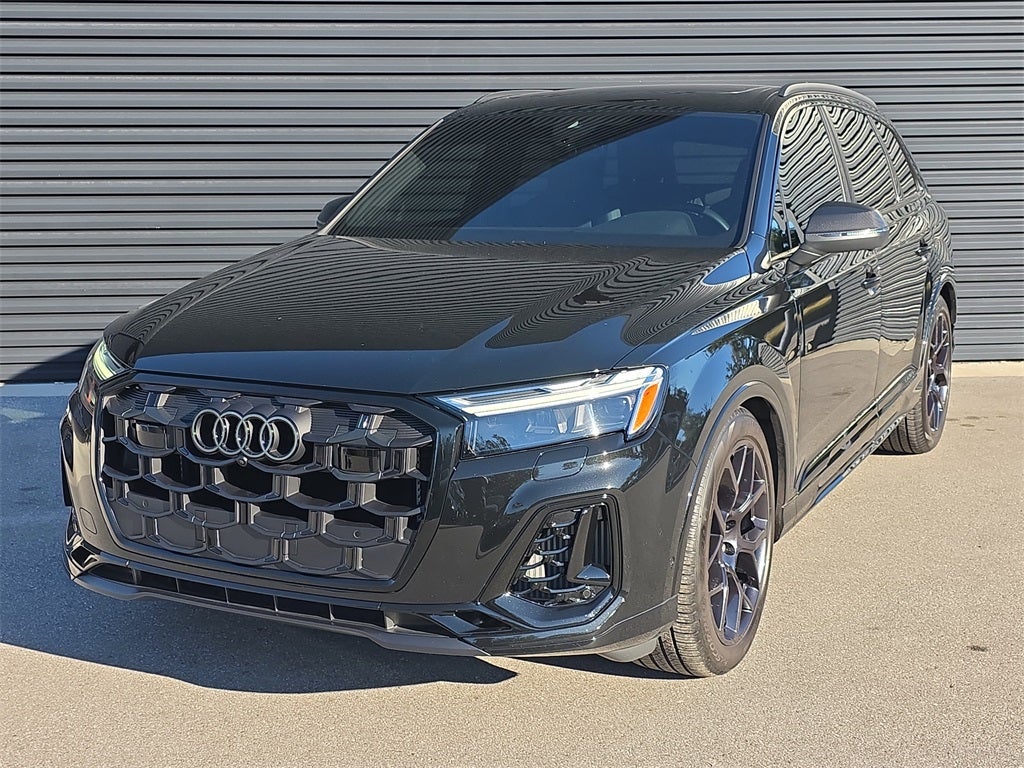 2025 Audi SQ7 Premium Plus quattro