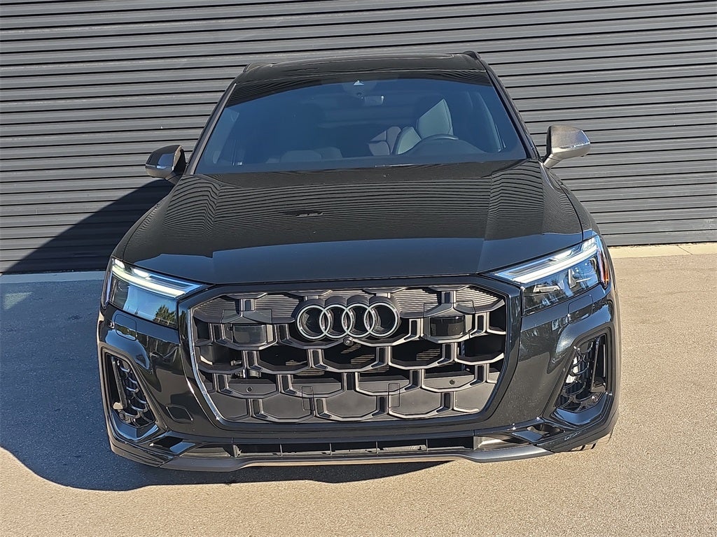 2025 Audi SQ7 Premium Plus quattro