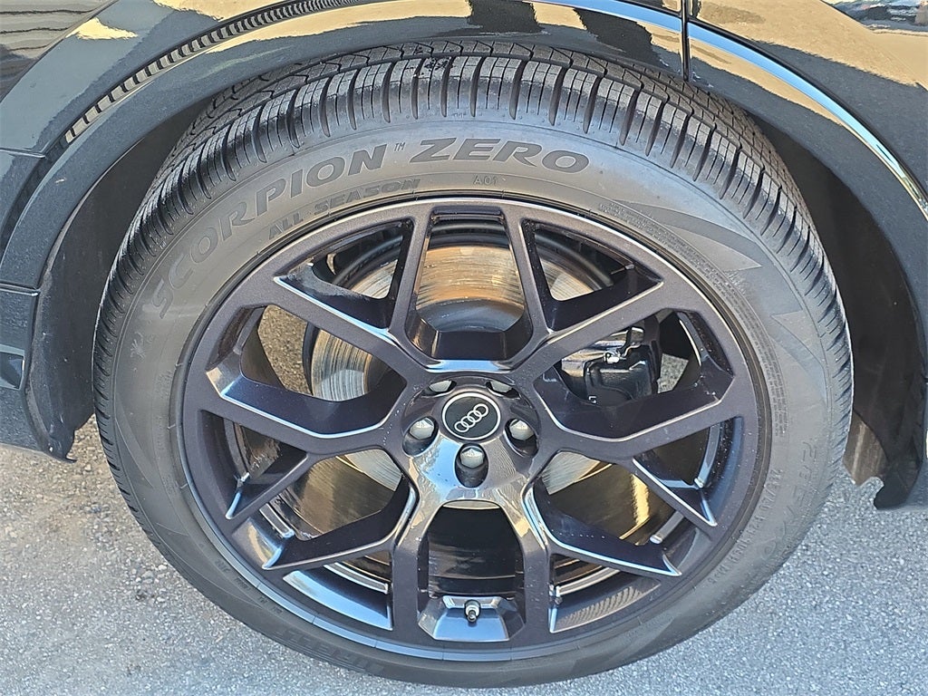 2025 Audi SQ7 Premium Plus quattro