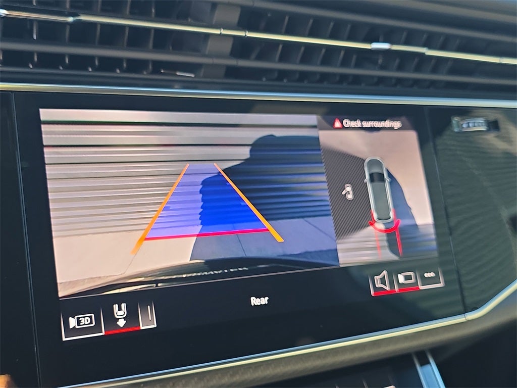 2025 Audi SQ7 Premium Plus quattro