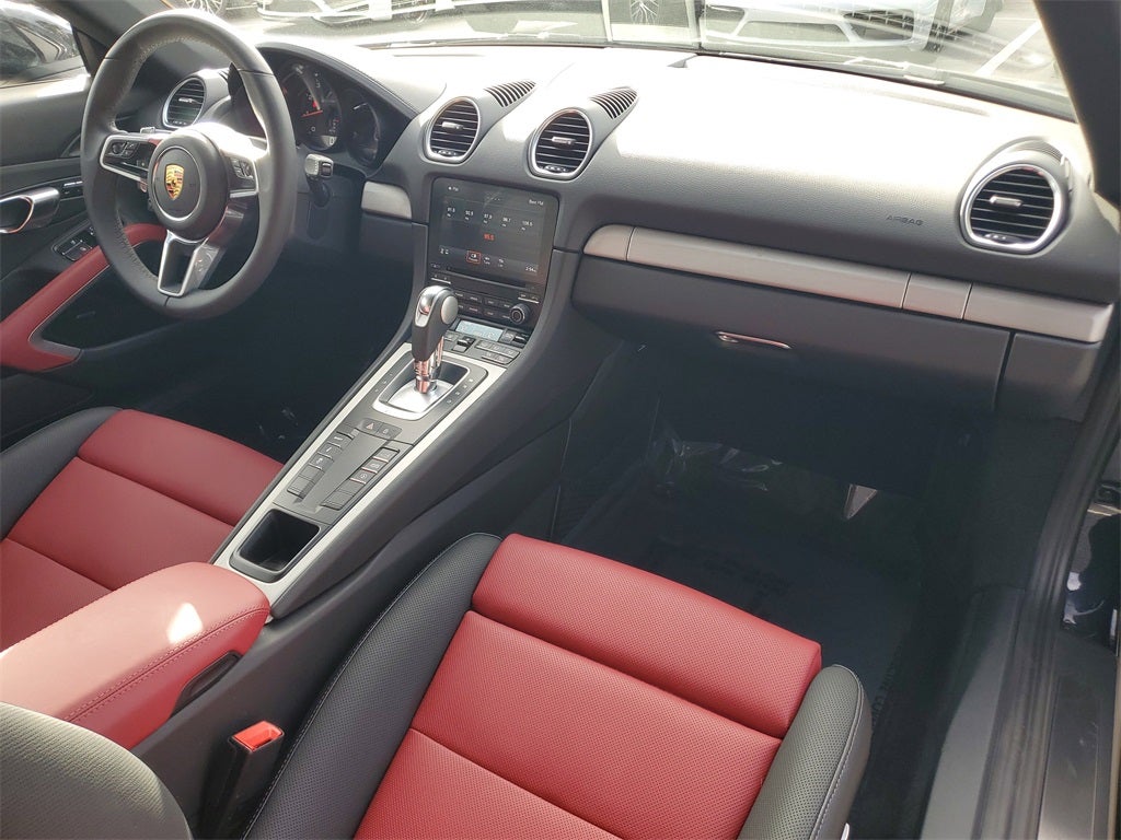 2024 Porsche 718 Cayman Base