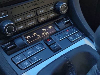 2018 Porsche 718 Cayman Base