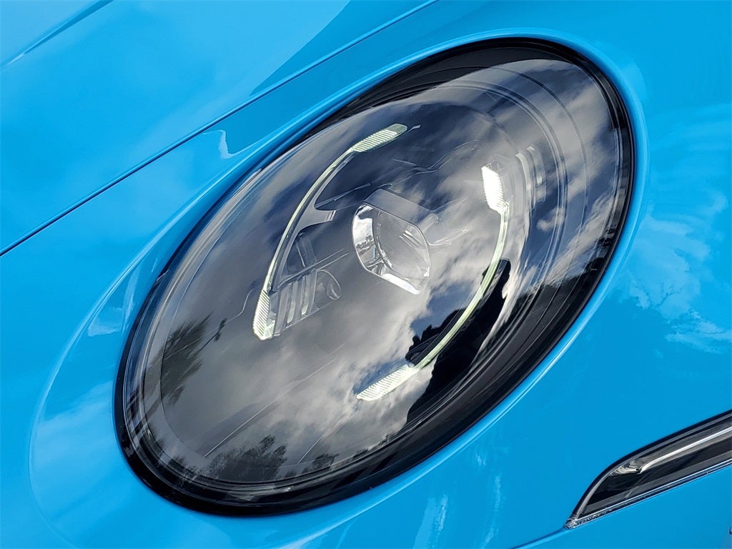 2025 Porsche 911 Carrera