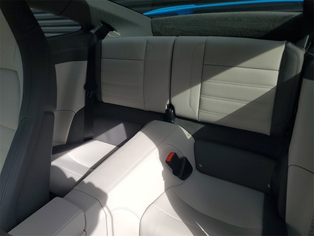 2025 Porsche 911 Carrera