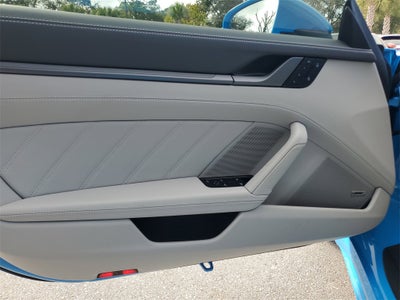 2025 Porsche 911 Carrera