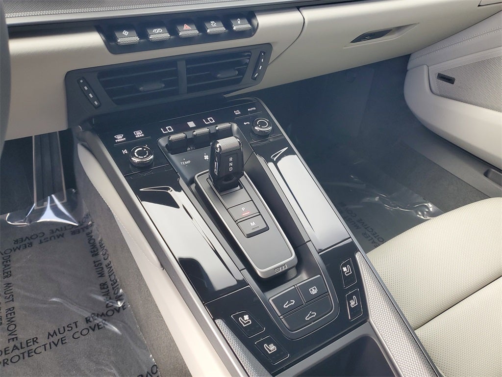 2025 Porsche 911 Carrera