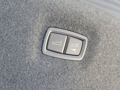 2026 Porsche Taycan Base